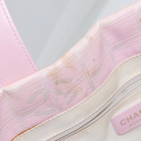 CHANEL New travel line Tote Bag Nylon Pink CC - Picture 14 of 16
